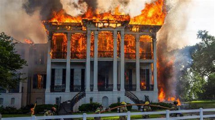 How did the fire start in the White House?