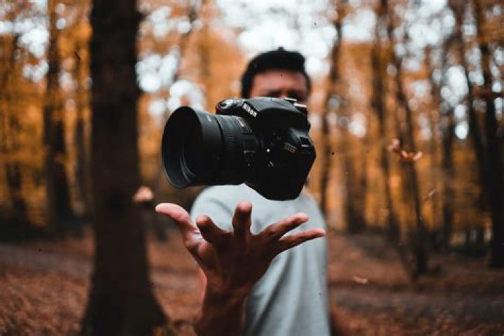 How much education do you need to be a photographer?