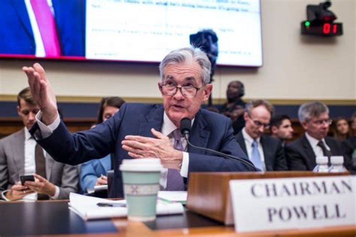 What are the responsibilities of the chairman of the Federal Reserve?