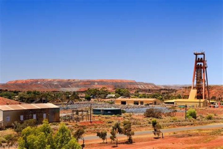 What Kalgoorlie is famous for?