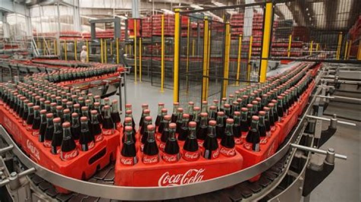 Where are Coca Colas bottling plants?