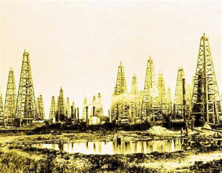 Where did the oil business in Texas began?