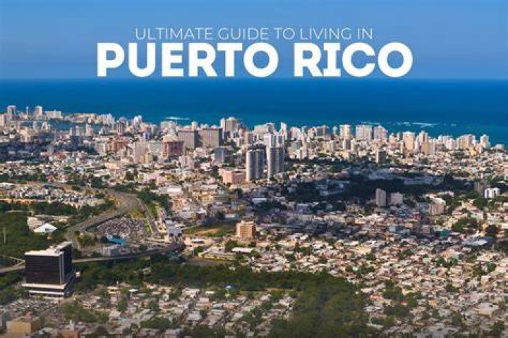 Where do the wealthiest people live in Puerto Rico?