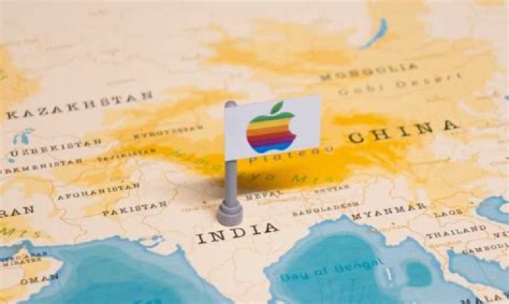 Why is Apple moving manufacturing to US?